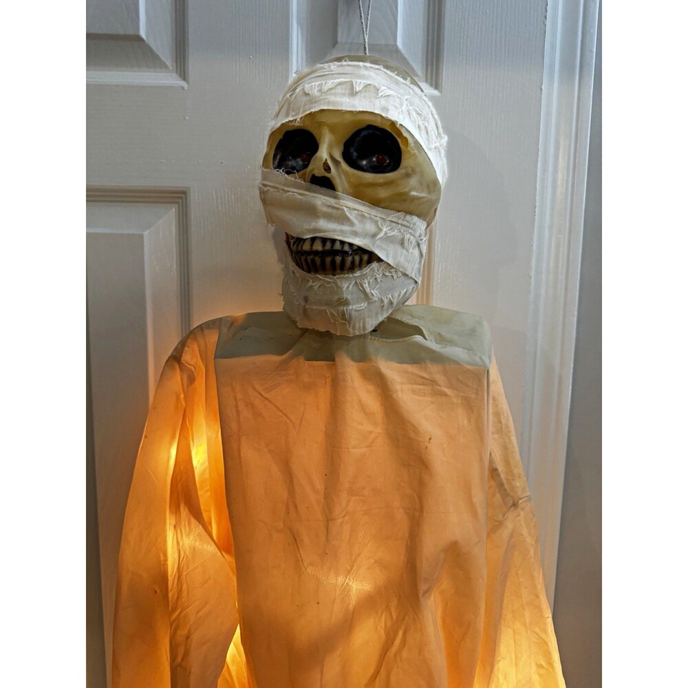 Hanging Illuminated Mummy Halloween Character Decoration Beige/White Fabric